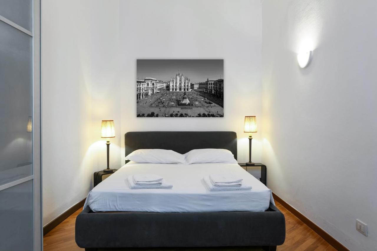 Charming San Babila Apt. มิลาน ภายนอก รูปภาพ